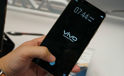 vivo全球首款屏下指纹手机本月发售！